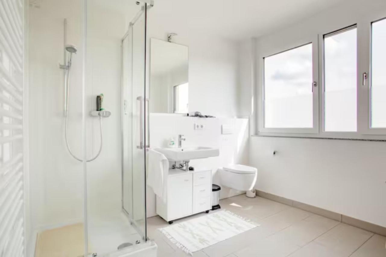 Beautiful Room With Balcony Direction To Messe Hannover Dış mekan fotoğraf